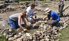 Recherches archéologiques à Ossès….